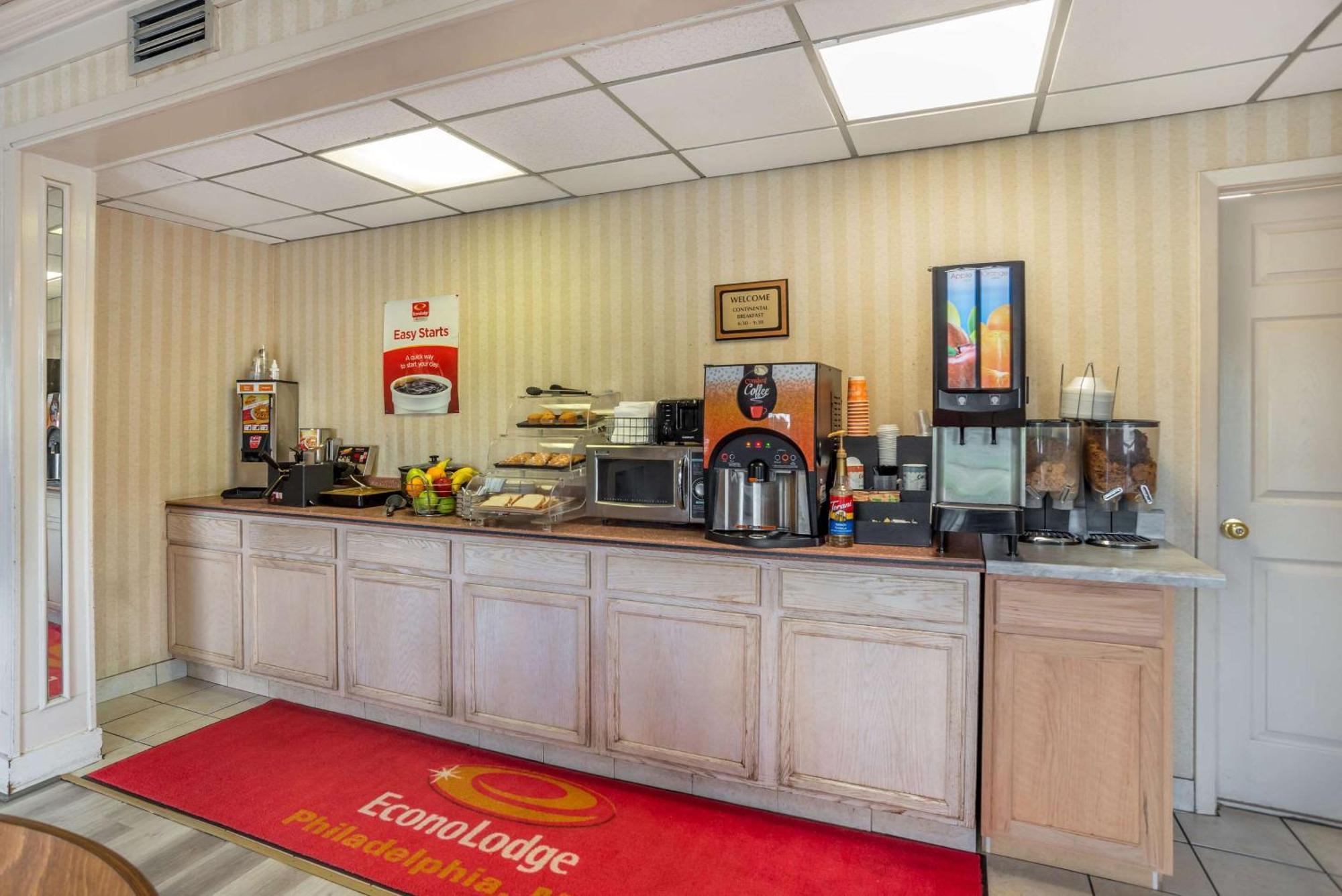 Econo Lodge Inn & Suites Philadelphia Extérieur photo