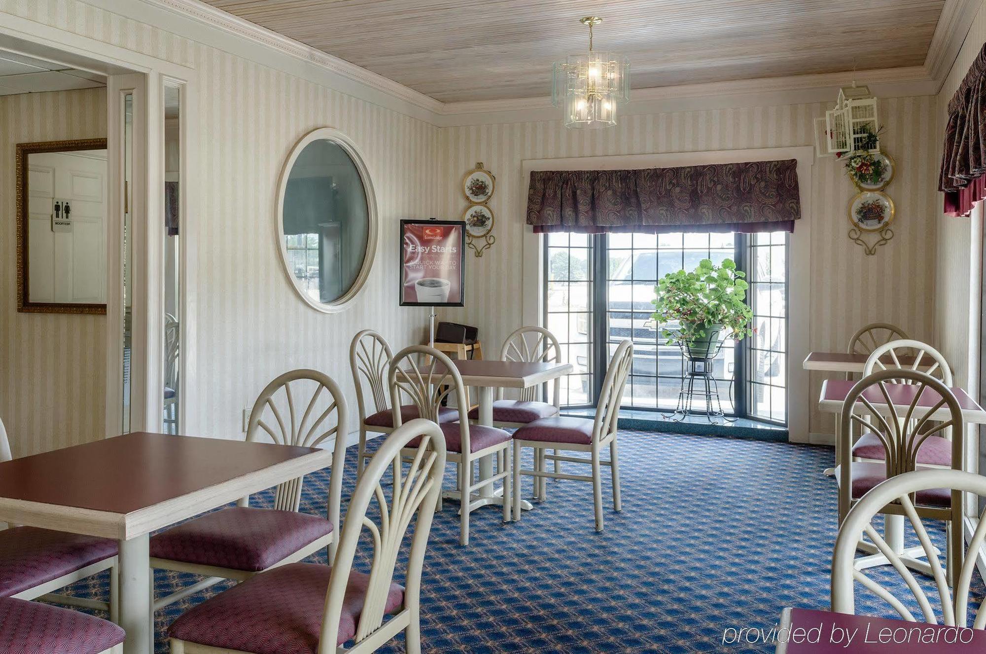 Econo Lodge Inn & Suites Philadelphia Extérieur photo